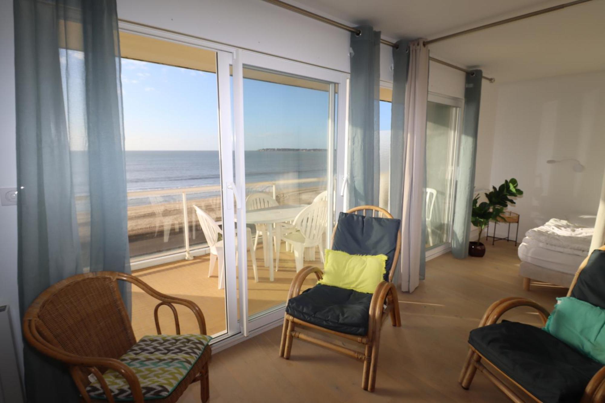 Le Plein Sud By Tranquil At - Face Avec Grande Terrasse Apartment